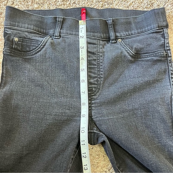 SPANXshape™ EveryWear Ankle Skinny Jeans - Picture 12 of 15